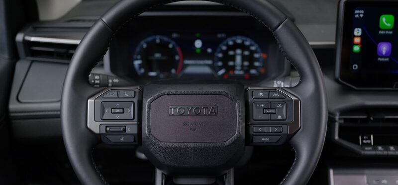 toyota-hilux-2026-8