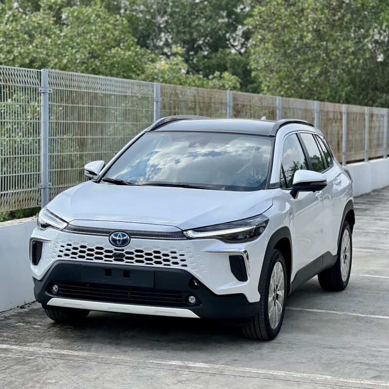 **Toyota Corolla Cross 1.8HEV: Khám Phá Công Nghệ Hybrid Tiên Phong Tại Toyota Bình Phước**