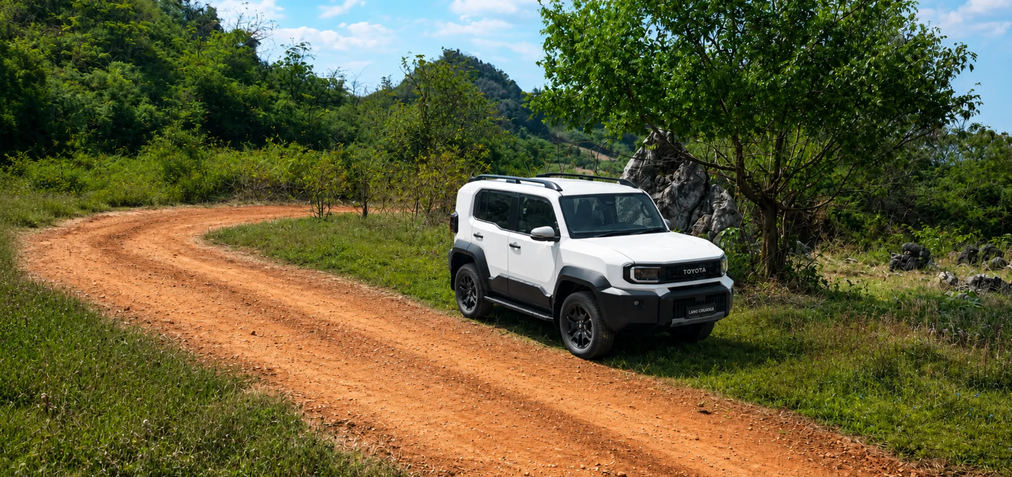 van-hanh-toyota-land-cruiser-fj